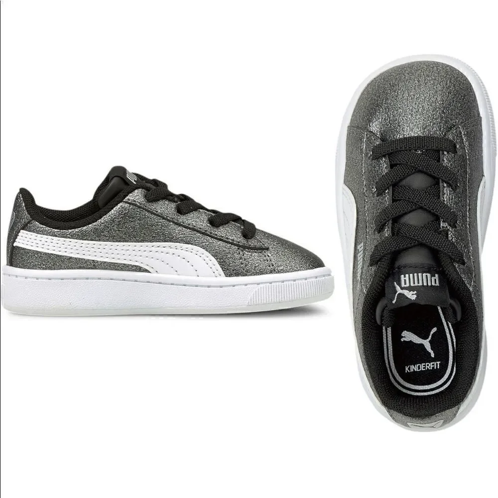 Puma Boys Vikky V2 Glitz leather sneaker size 7c and 9c, NIB